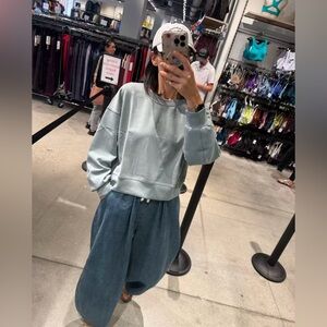 Brand New! Lululemon’s Women’s Oversized Crop Crew Softstreme!